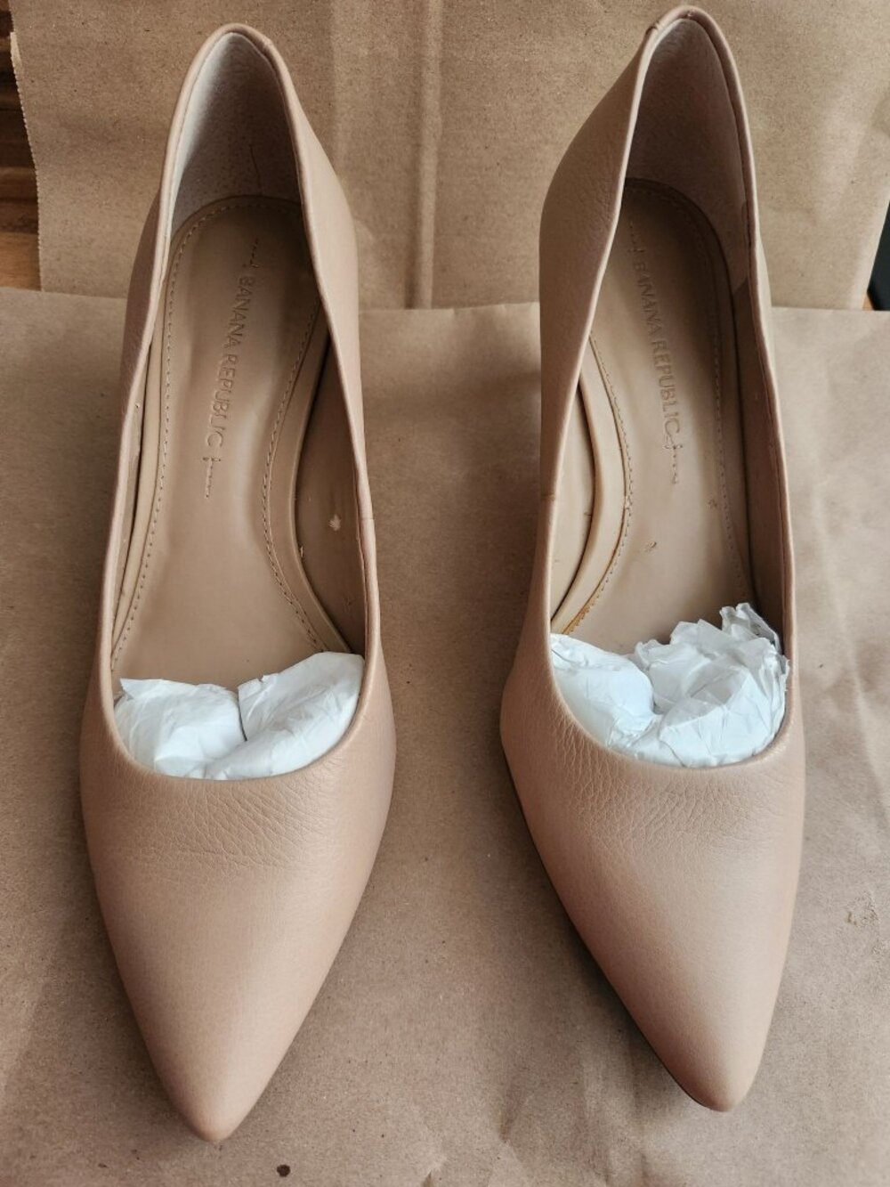 Banana Republic Nude heels